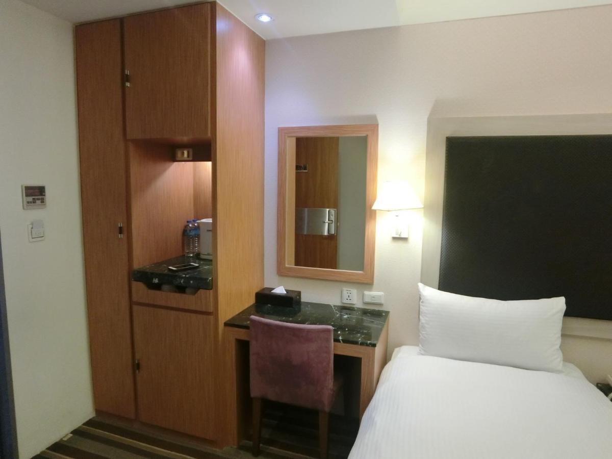 F Hotel Jian Цзянь Екстер'єр фото